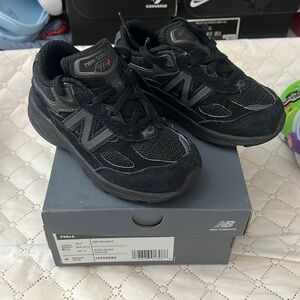 Toddler boy new balance 990v6